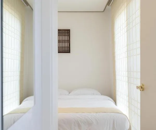 Modern Hanok Seoul